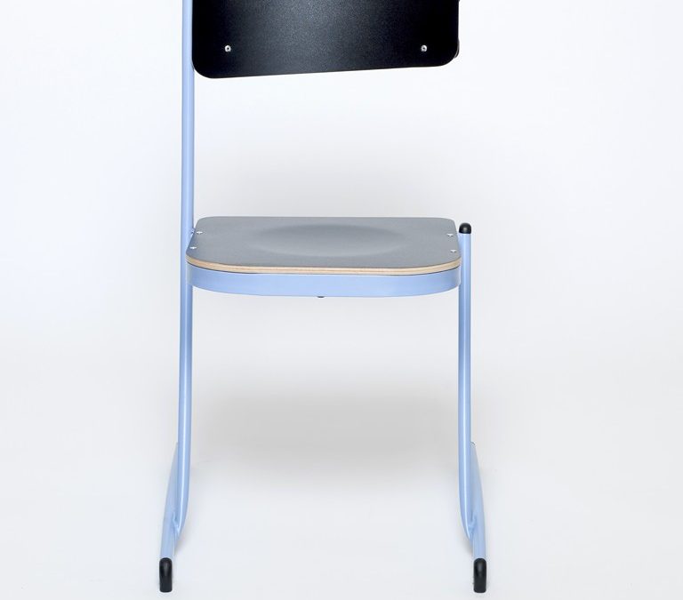 The 3.4.5 school chair, the 1st school chair with a triple function